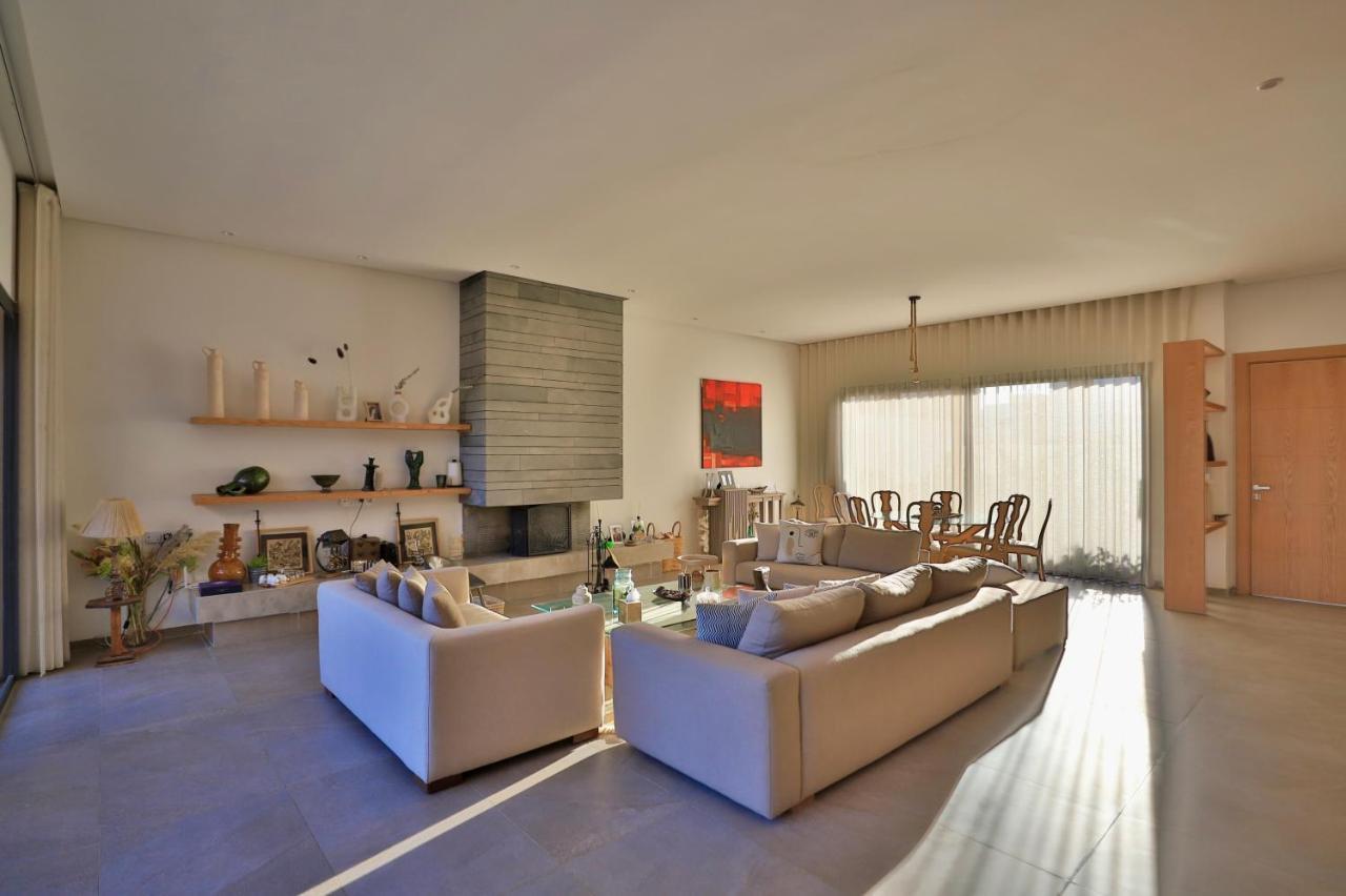 Moon House Villa Ville Nouvelle Bagian luar foto